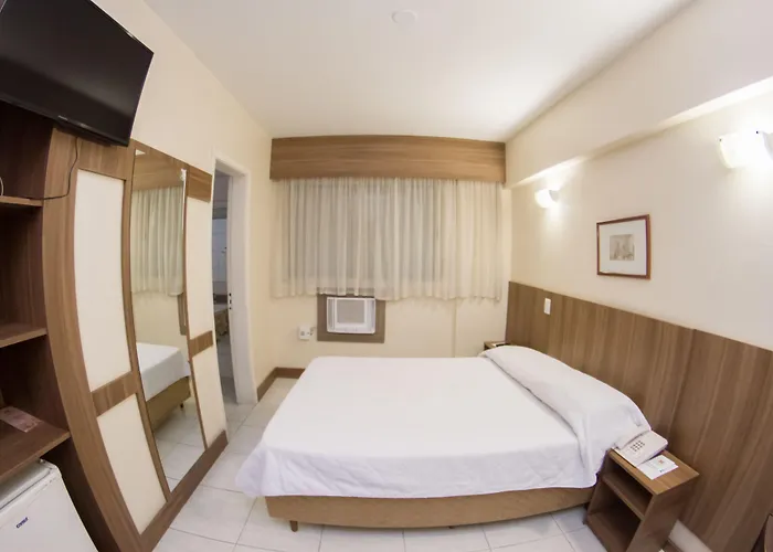 Hotel Fast10 Embaixador - Araujo Viana, Santa Casa, Palacio Do Governo