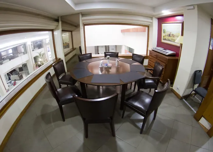 Hotel Fast10 Embaixador - Araujo Viana, Santa Casa, Palacio Do Governo