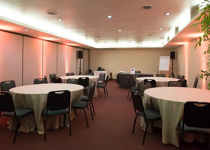 Fast10 Embaixador - Araujo Viana, Santa Casa, Palacio Do Governo Hotel 3*